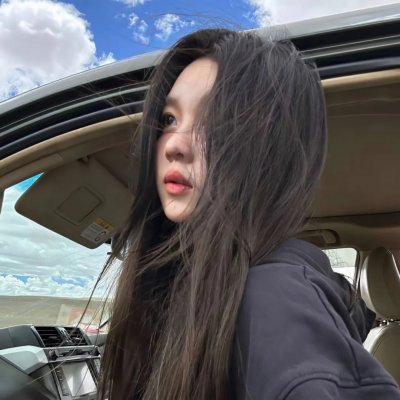龙纹身的女鬼入镜